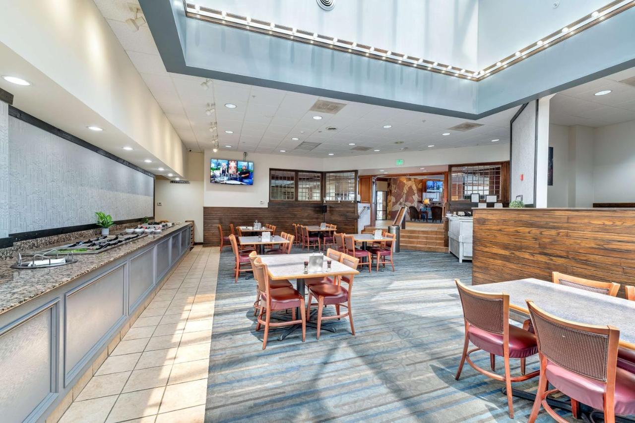Surestay Plus Hotel By Best Western Price Buitenkant foto