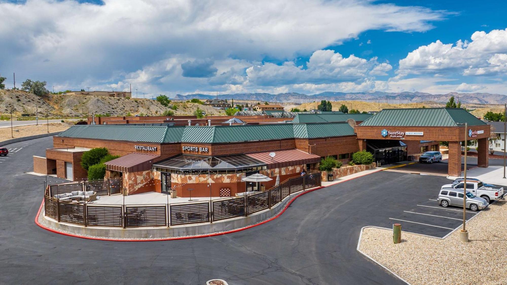 Surestay Plus Hotel By Best Western Price Buitenkant foto